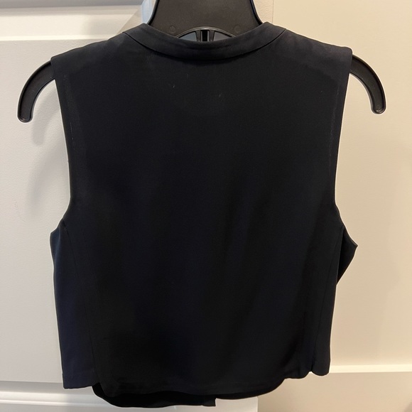A.L.C. Black Cropped Sleeveless Blouse Size S - Picture 2 of 5